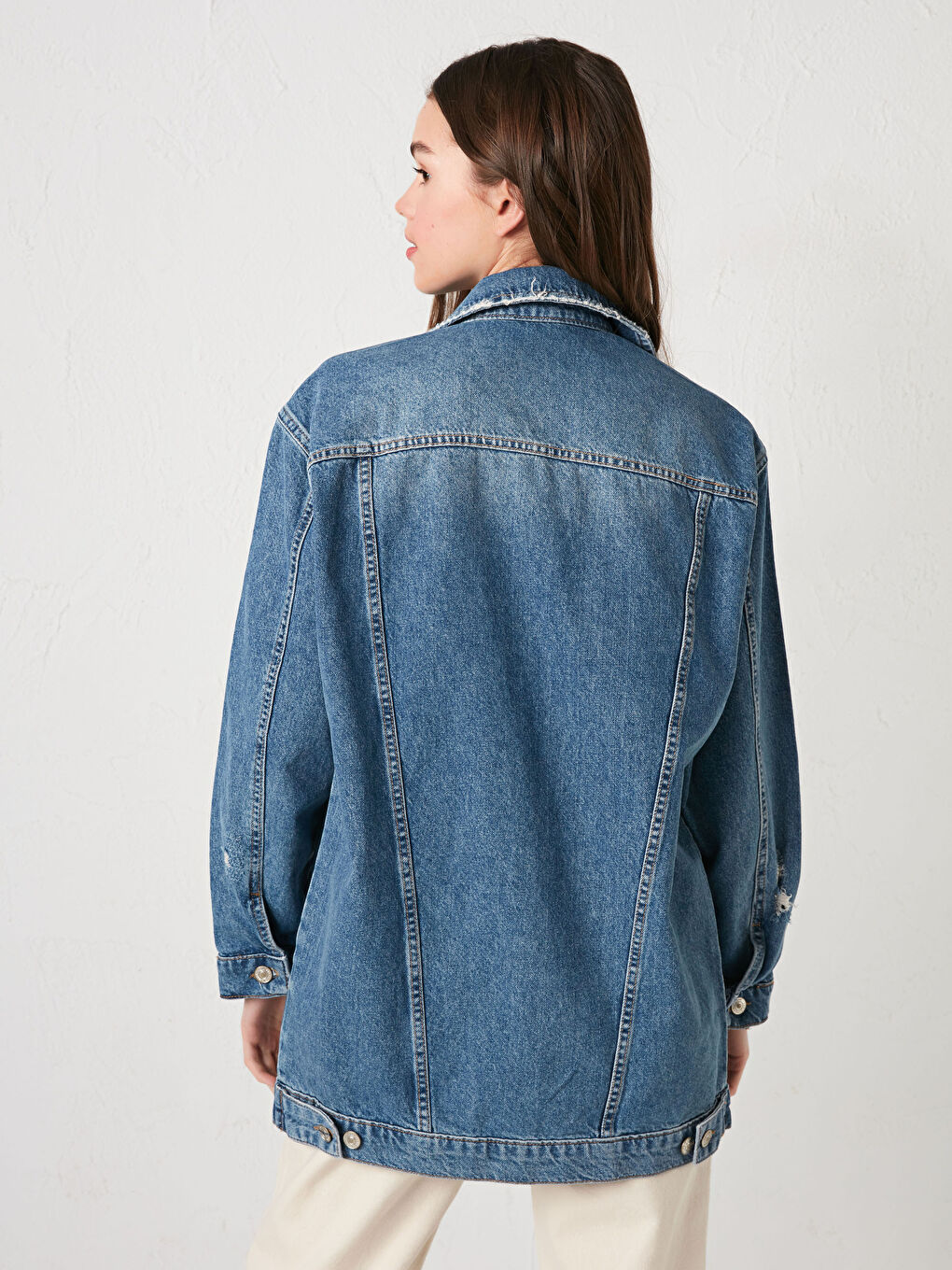 İndigo Cep Detaylı Uzun Kollu Pamuklu Kadın Rodeo Jean Ceket-4