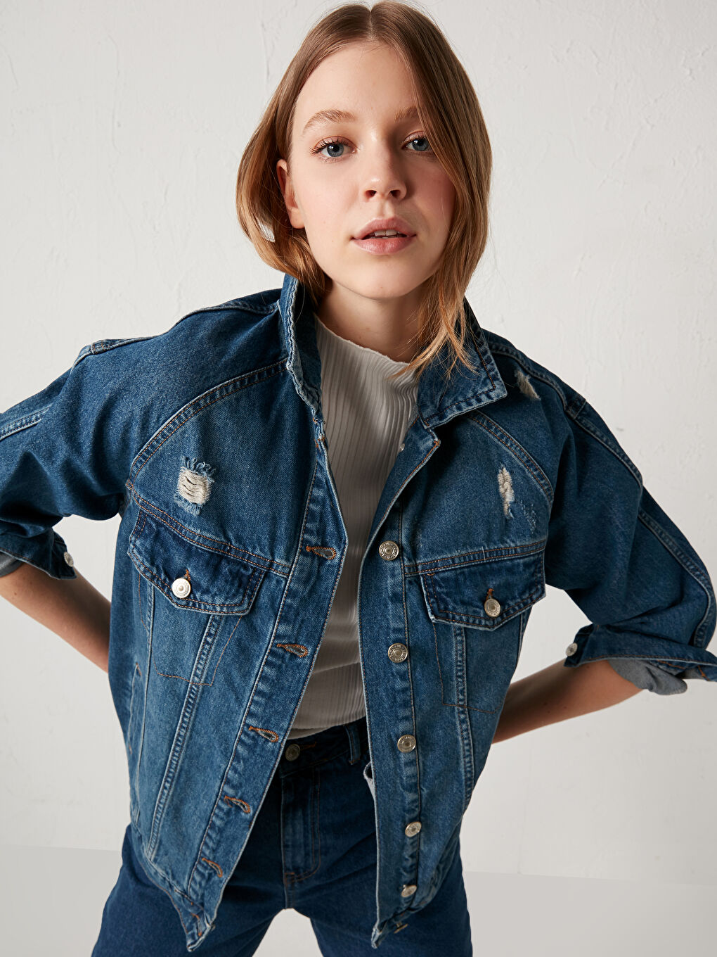 İndigo Ceket Yaka Yırtık Desenli Uzun Kollu Kadın Rodeo Jean Ceket-3