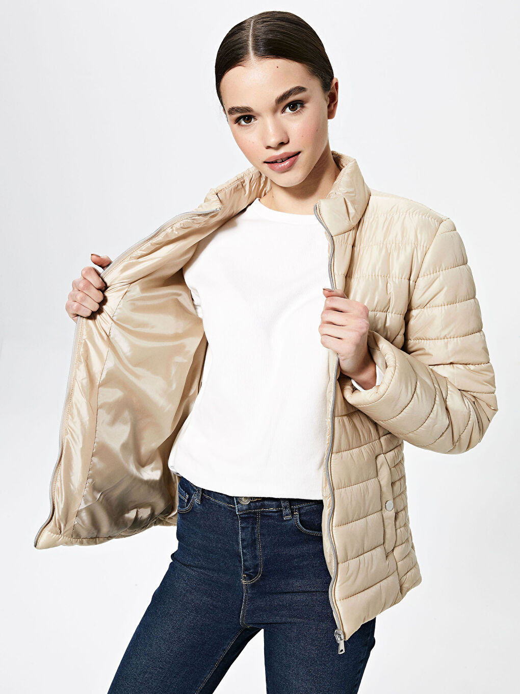 Geacă de Puf pentru Femei cu Guler Tip Pâlnie, Fermoar, Mânecă Lungă-2