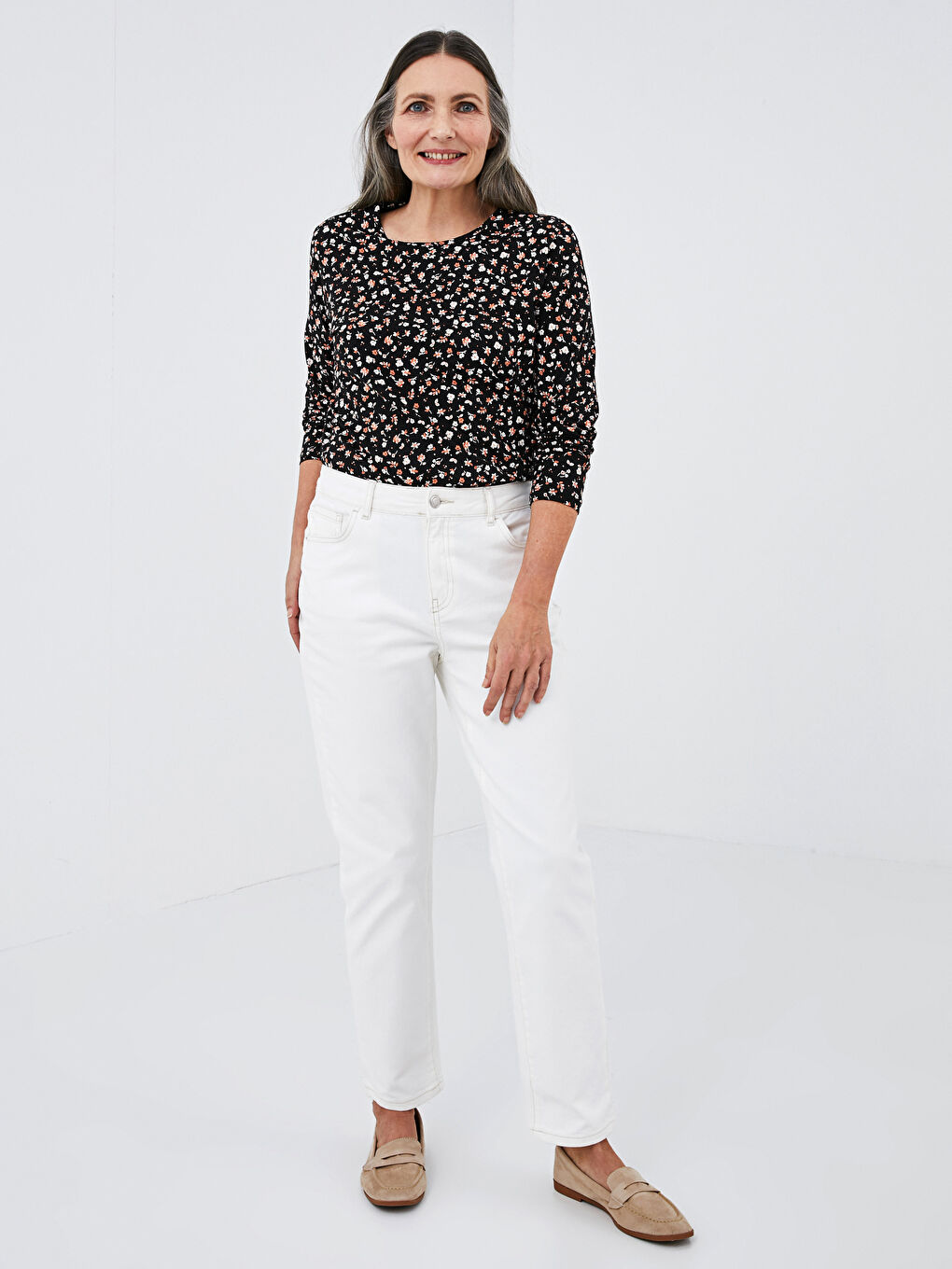 Crew Neck Floral Print Long Sleeve Women's T-Shirt-2