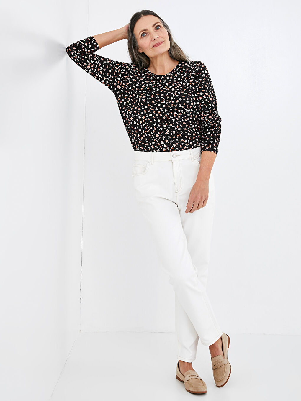 Crew Neck Floral Print Long Sleeve Women's T-Shirt-3