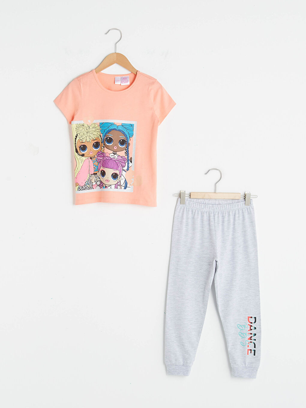 LCW Kids Crew Neck LOL Surprise OMG Licensed Short Sleeve Girls Pajamas Set -S1CQ23Z4-FMF