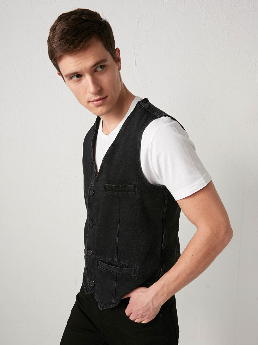 Slim Fit Men's Jean Vest