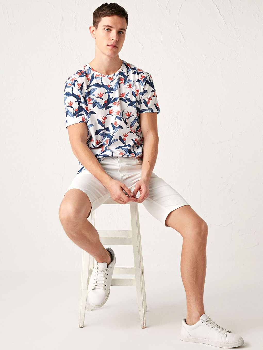 Majica od pamuka sa okruglim izrezom i štampom-3