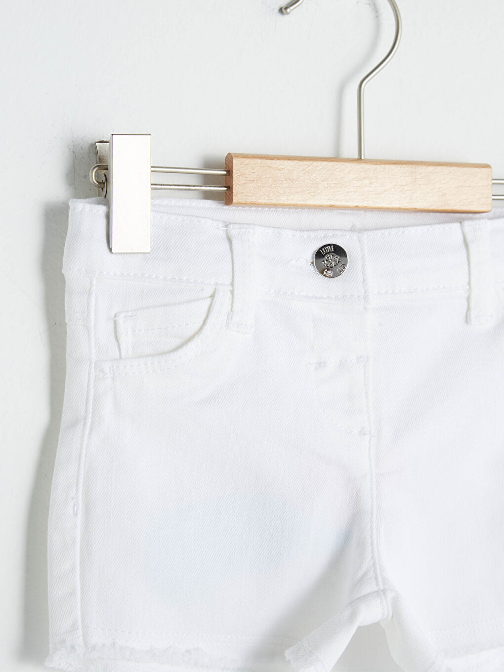 Shorts Basiques Confortables en Gabardine pour Bébé Fille-1