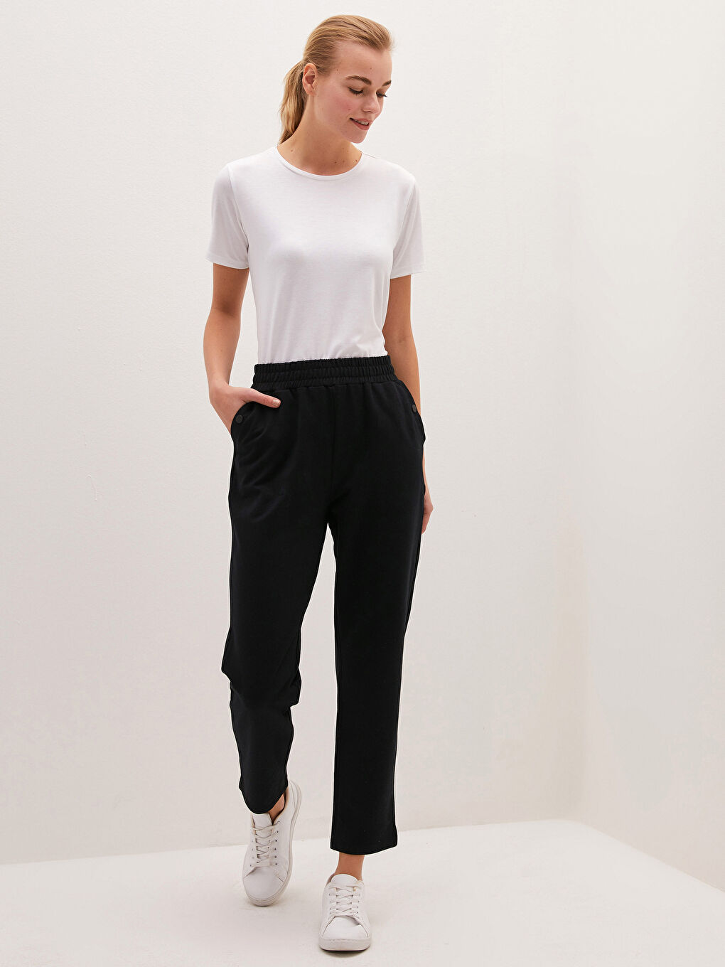 Elasticated Waist Women's Sweatpants-3