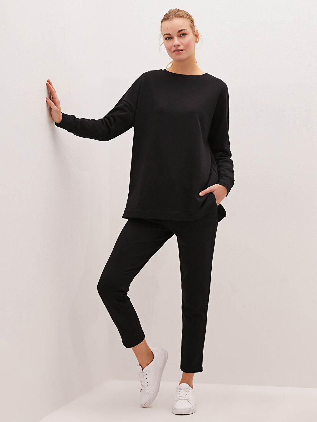 Siyah Beli Lastikli Kadın Eşofman Alt