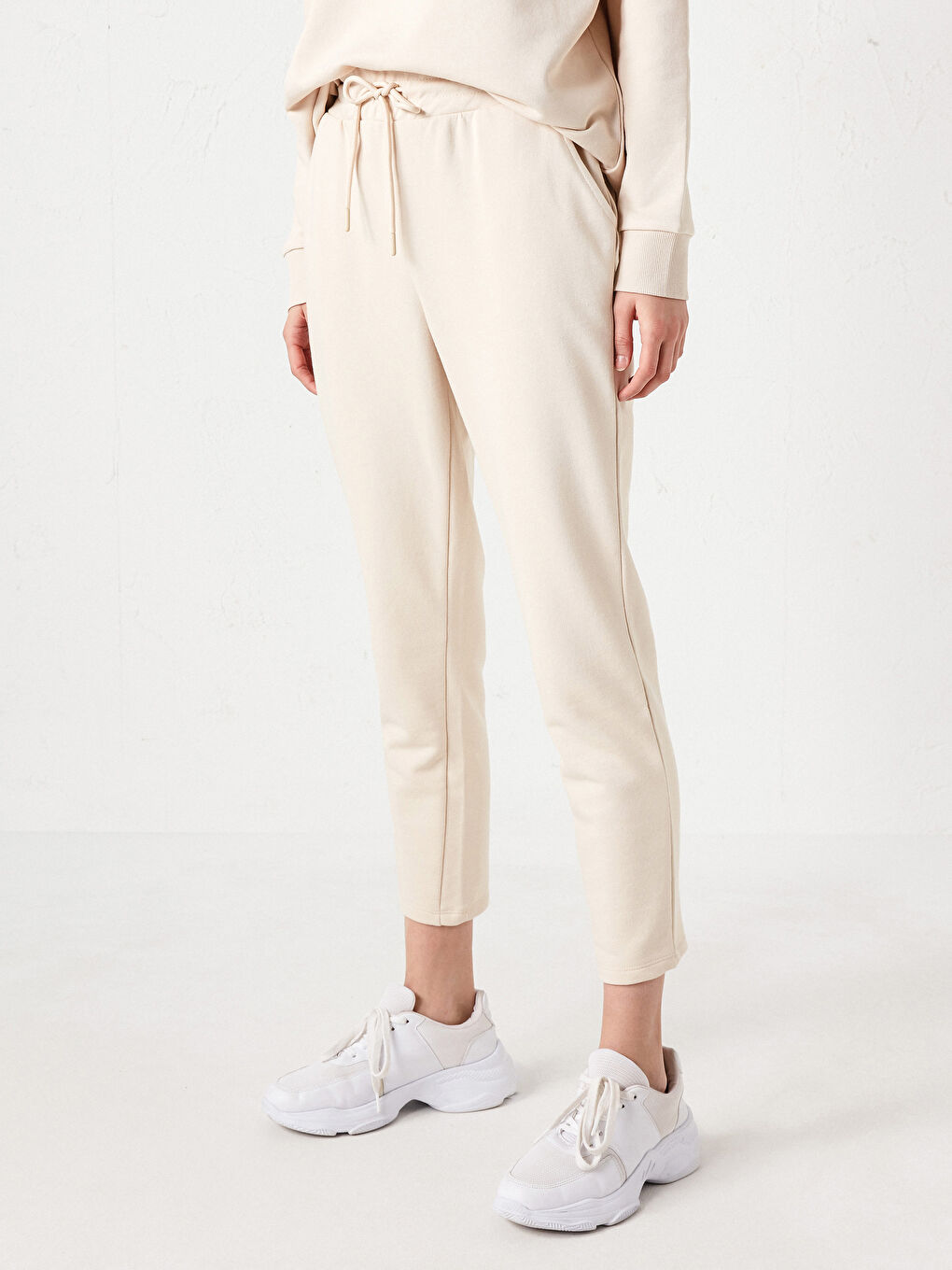 Bej Beli Lastikli Kadın Eşofman Alt-1