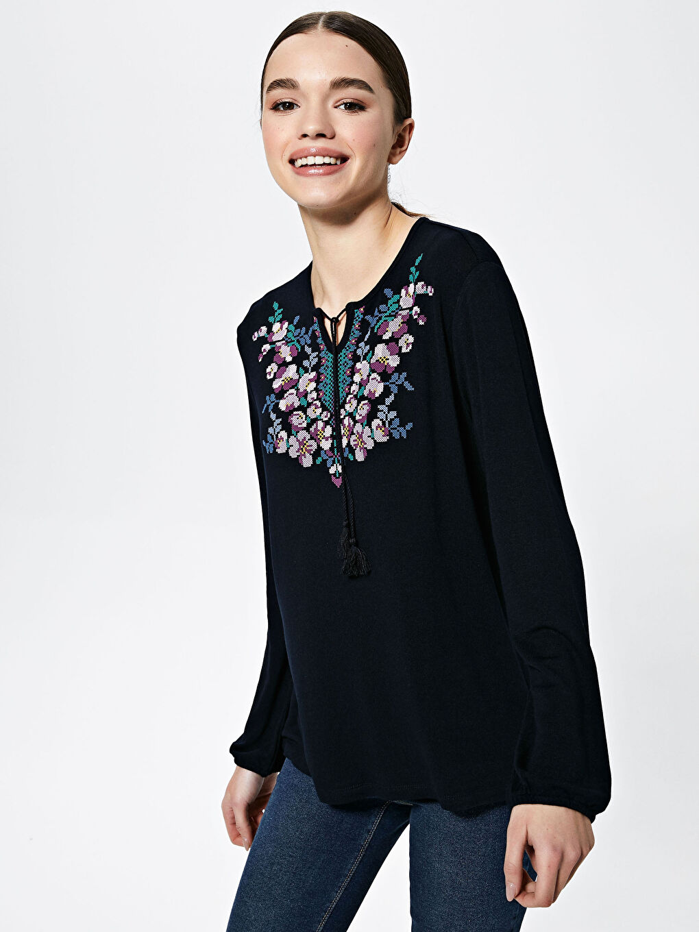 Lacivert Bisiklet Yaka Desenli Uzun Kollu Kadın Bluz