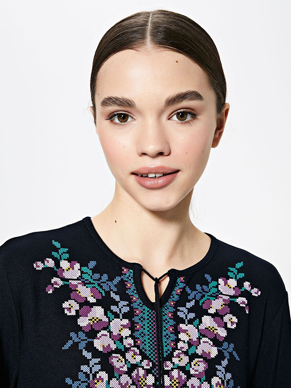 Lacivert Bisiklet Yaka Desenli Uzun Kollu Kadın Bluz-1