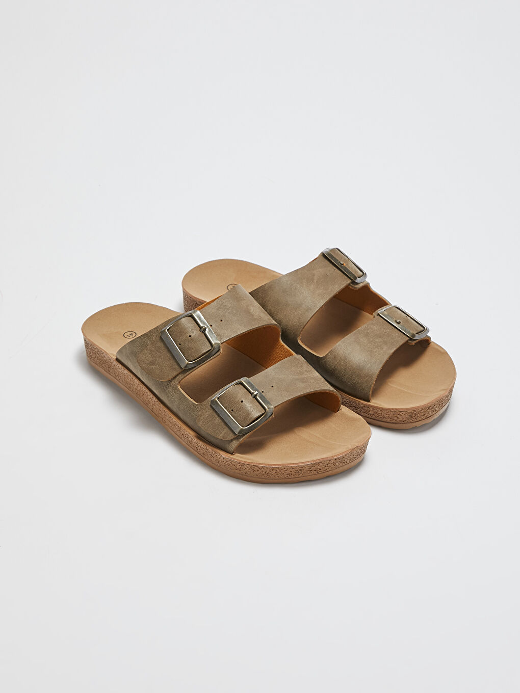 Kahverengi Çift Bantlı Tokalı Erkek Terlik