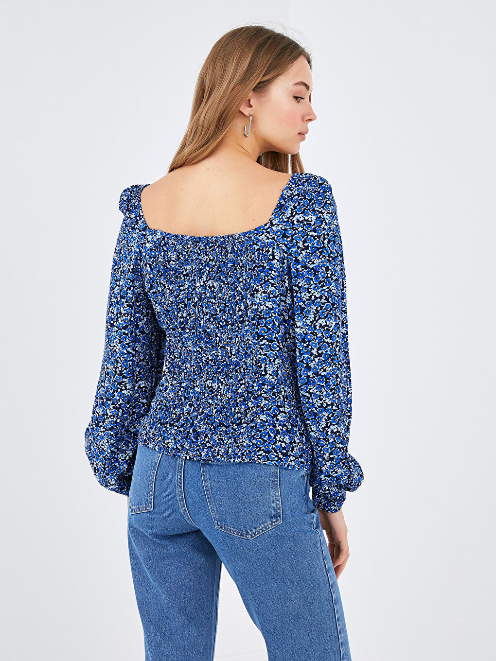 بلوزة ياقة مربعة مُزهر كم طويل نبيتي للسيدات-4