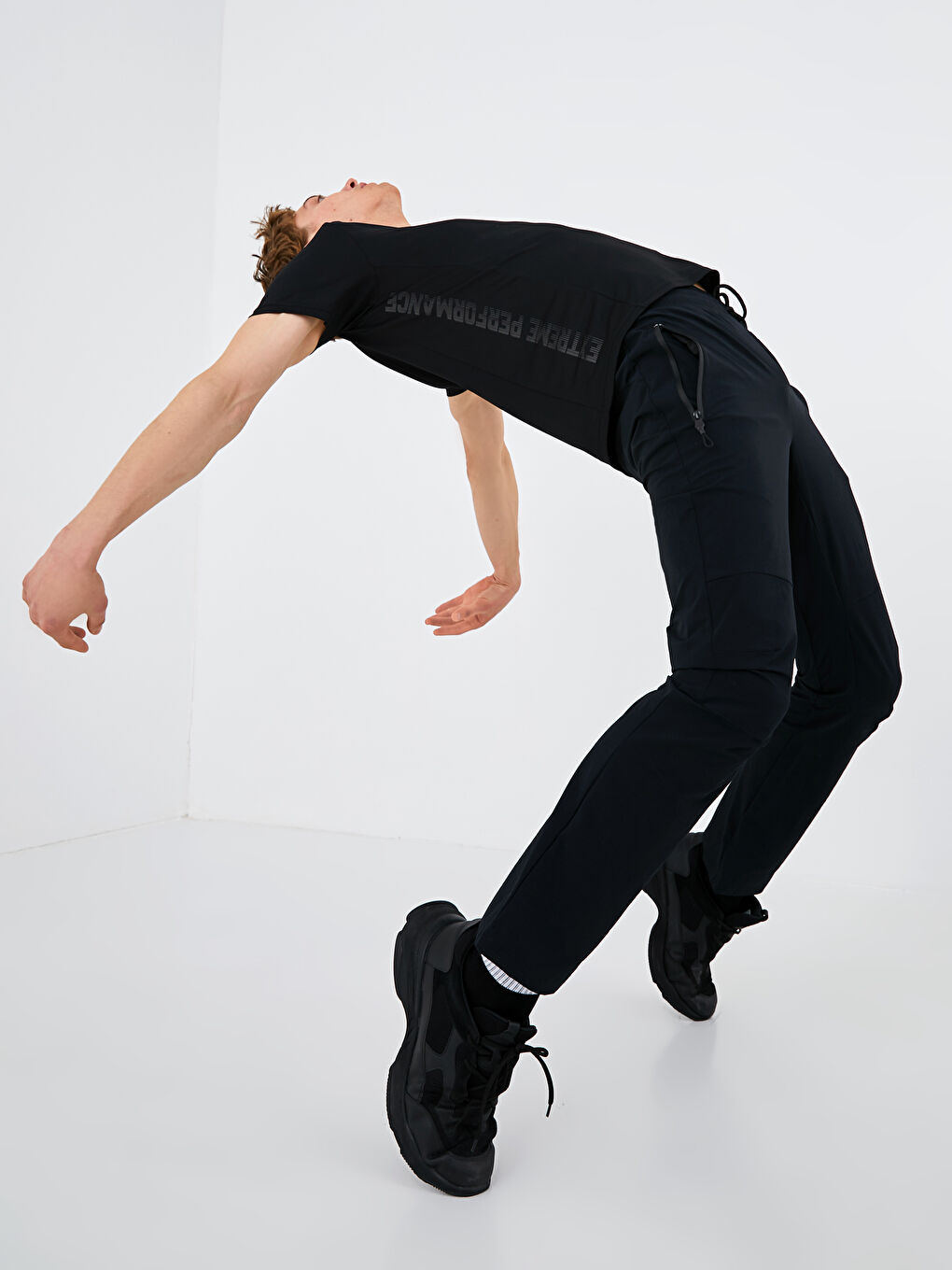 Muškarac CRNA Hlače-2