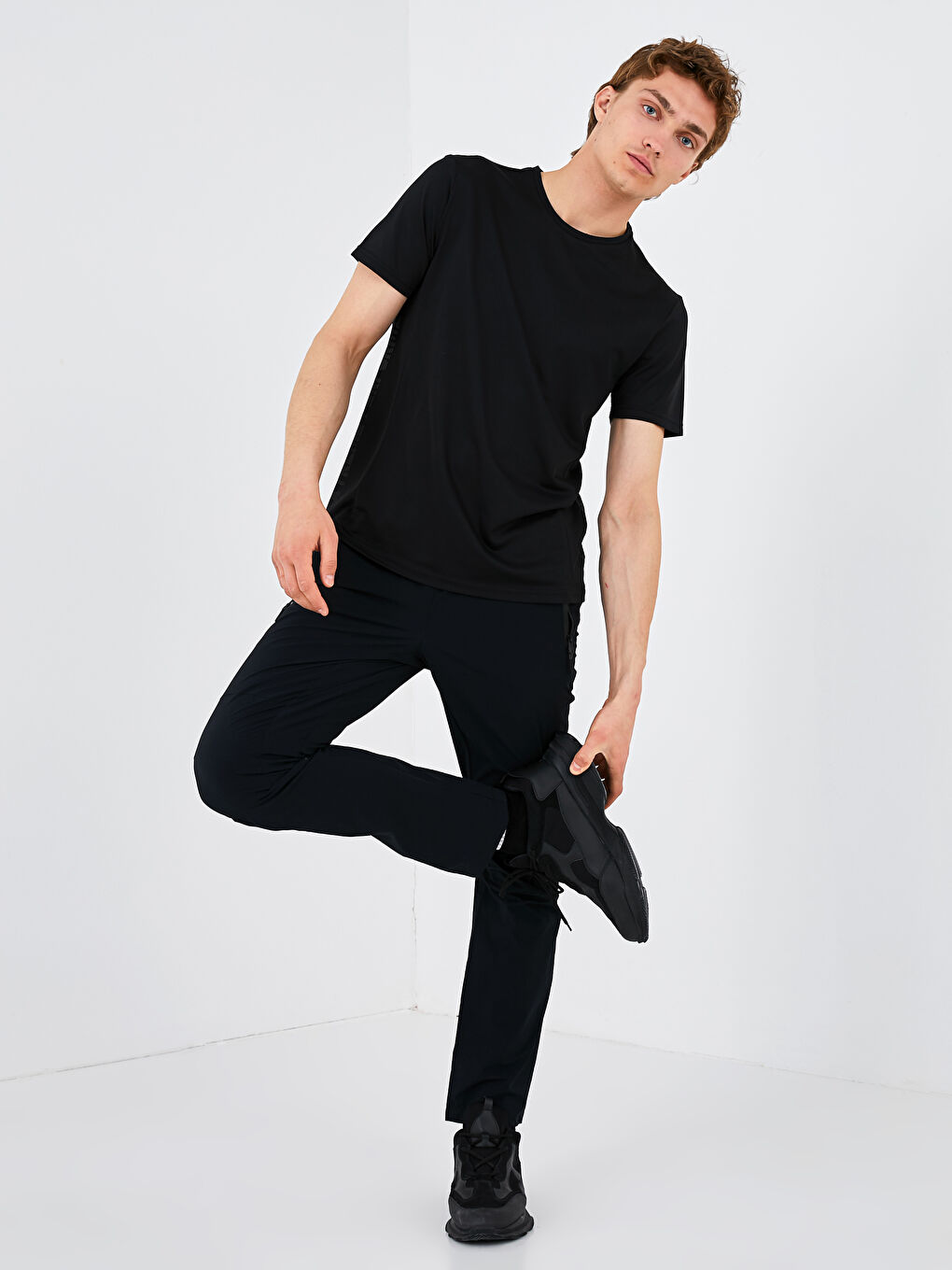 Muškarac CRNA Hlače-3