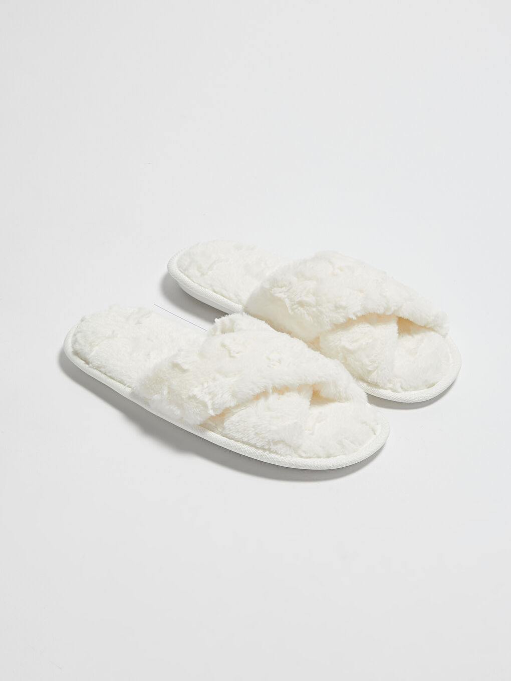 Ekru Çapraz Bantlı Pelüş Kadın Ev Terliği