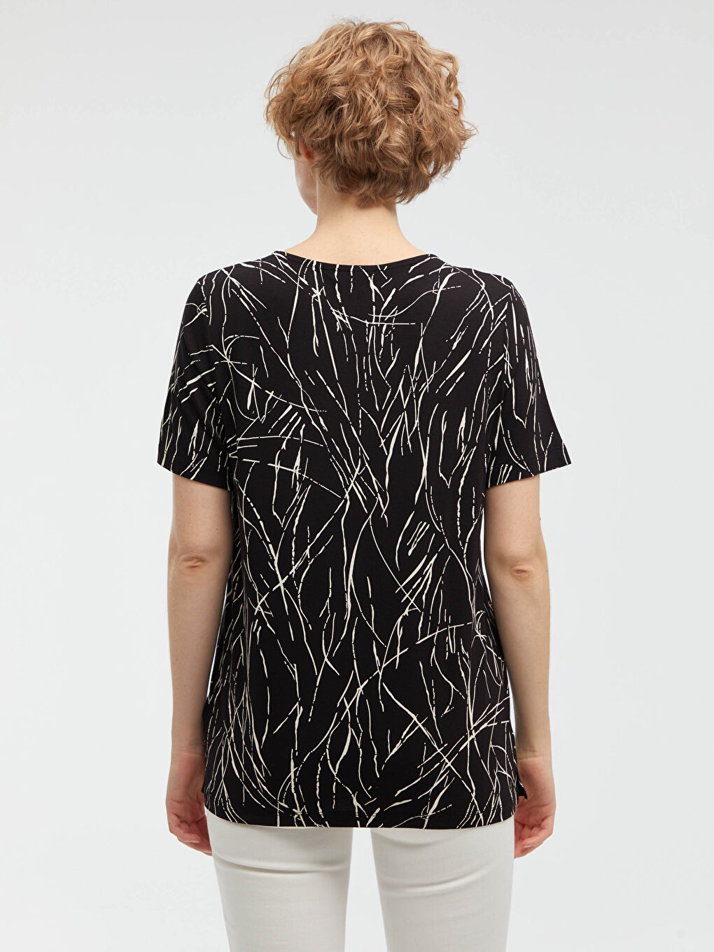 V-Neck Printed Short Sleeve Women's T-Shirt-12