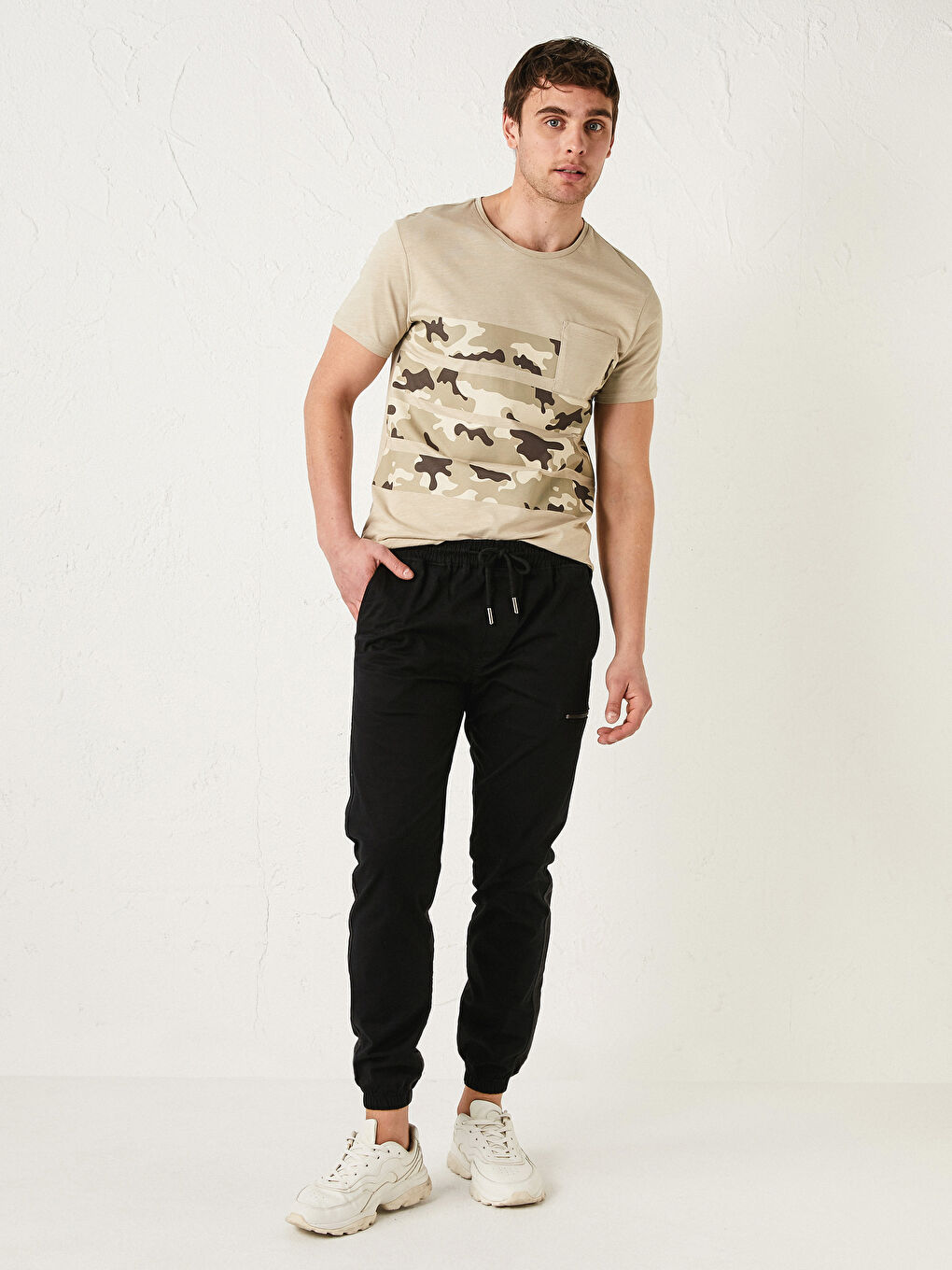 Siyah Slim Fit Gabardin Erkek Jogger Pantolon-1