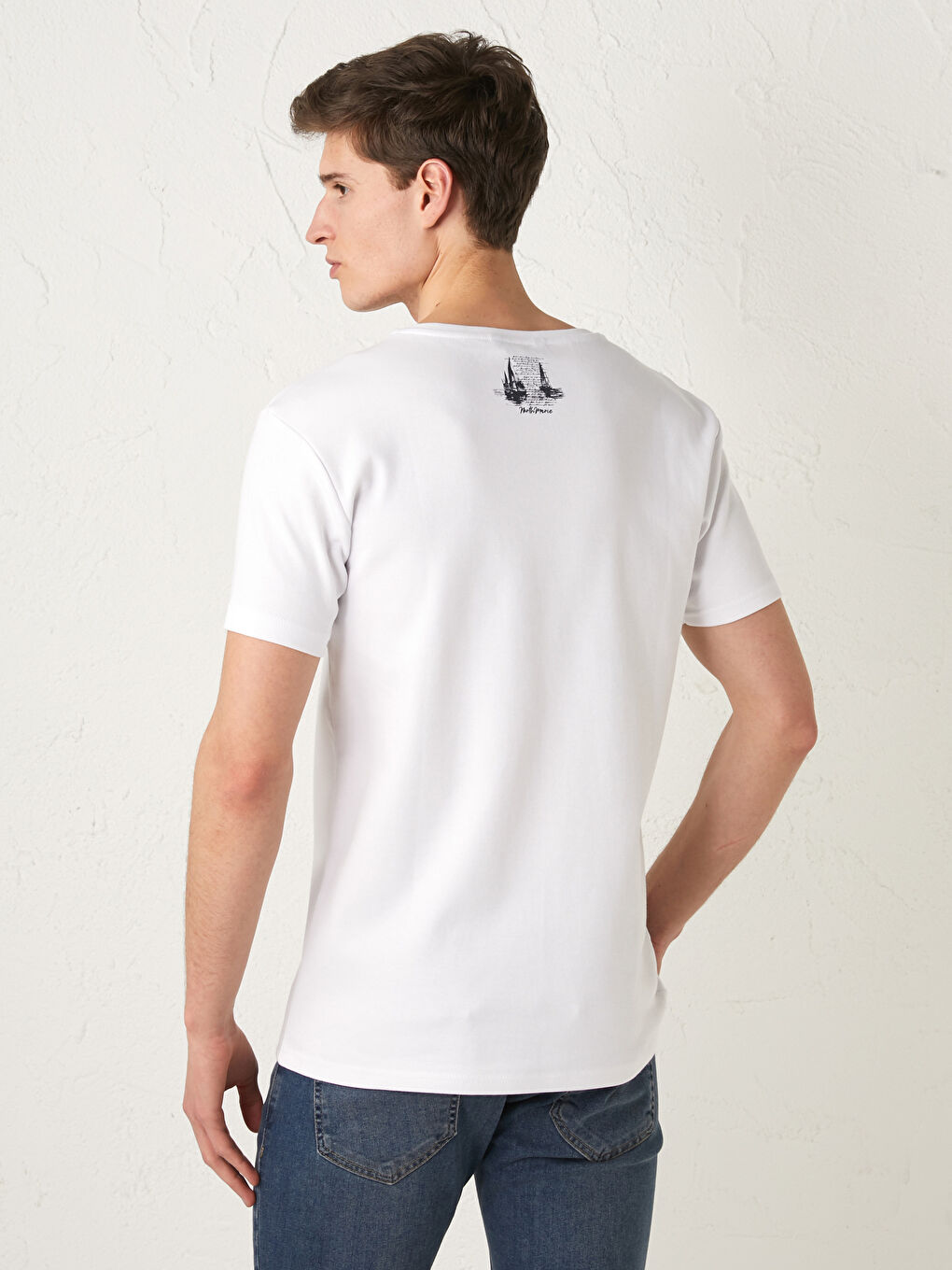 Beyaz Bisiklet Yaka Kısa Kollu Baskılı Penye Erkek Tişört-3