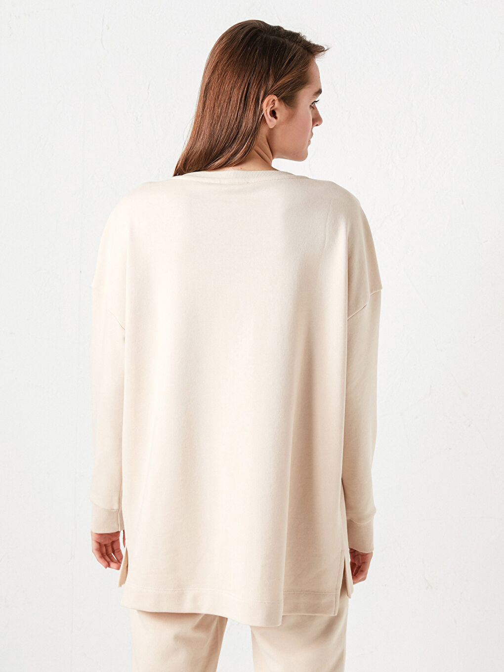 Dukserica sa okruglim izrezom, jednostavna-4