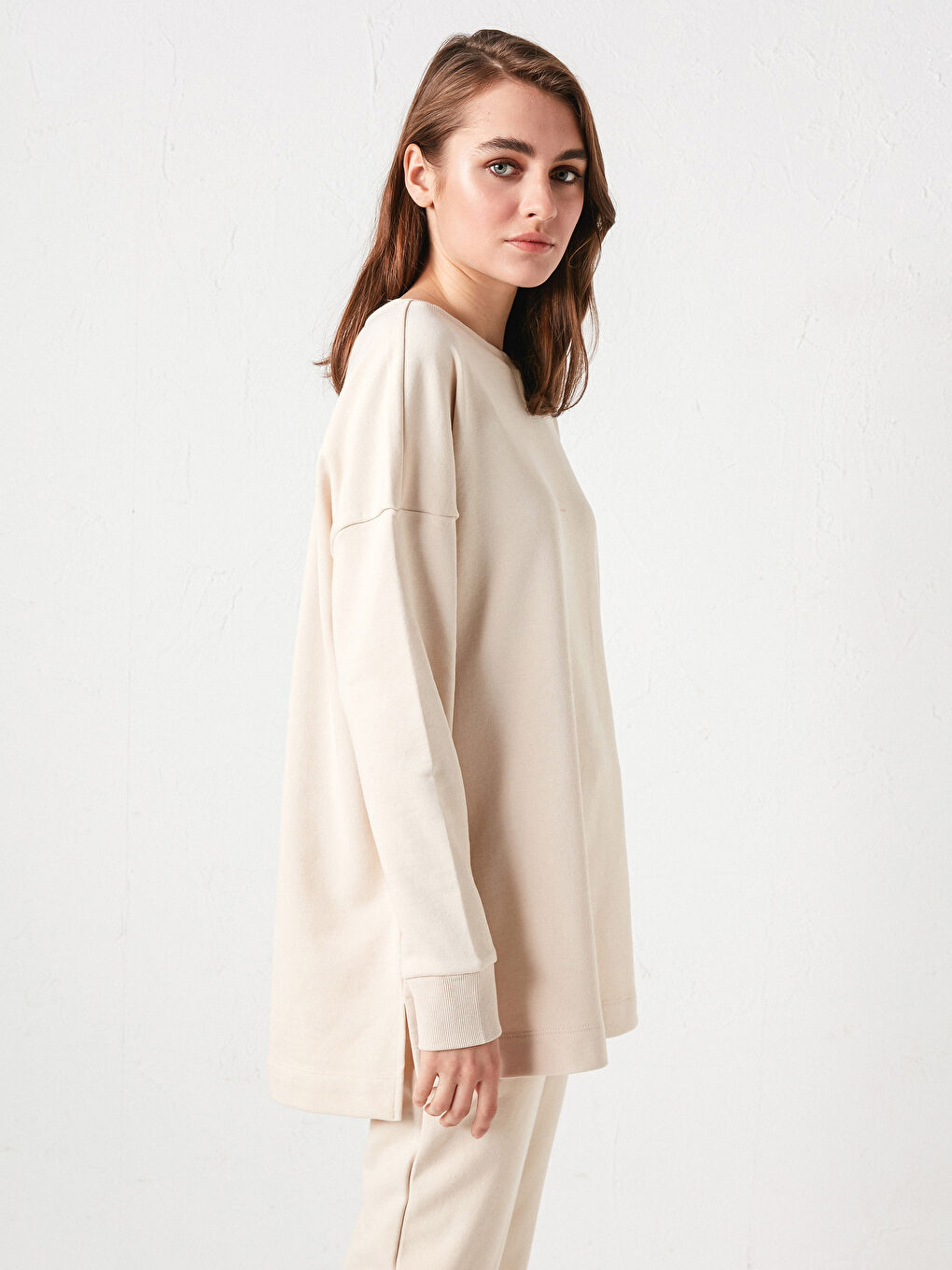 Dukserica sa okruglim izrezom, jednostavna-2