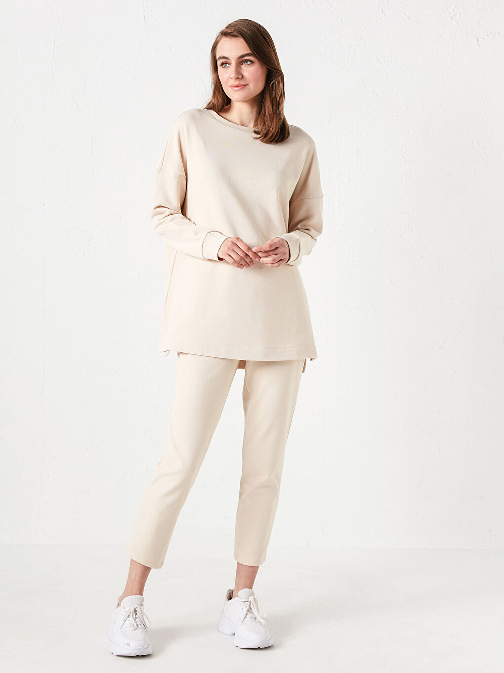 Dukserica sa okruglim izrezom, jednostavna-3