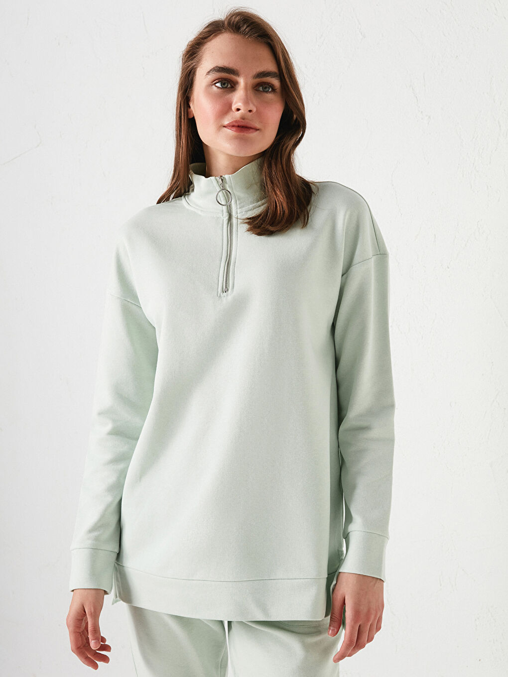 Yeşil Dik Yaka Düz Uzun Kollu Kadın Sweatshirt