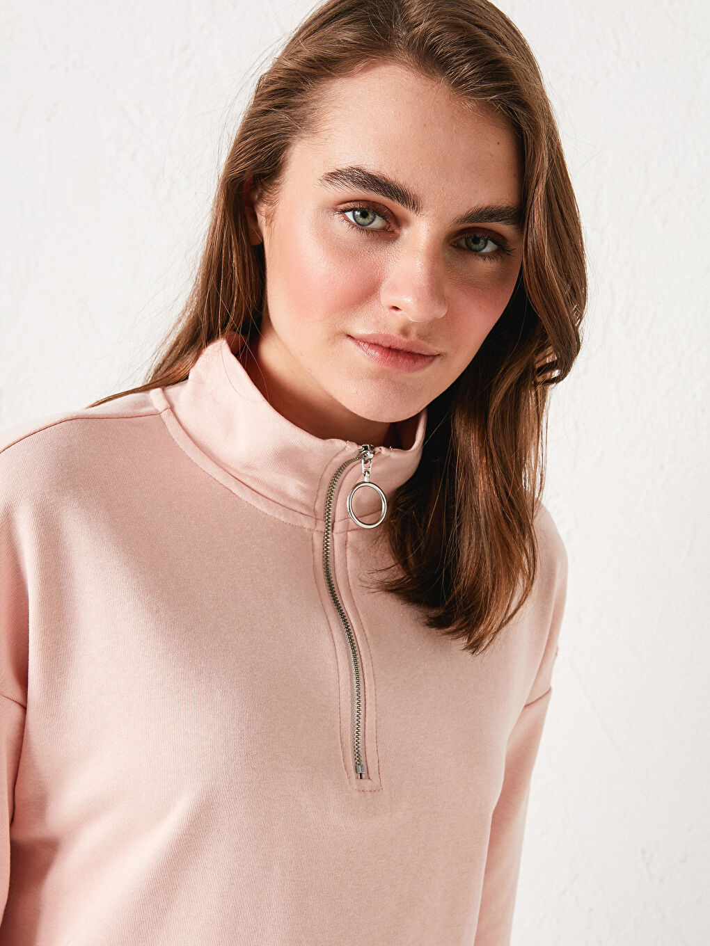 Pembe Dik Yaka Düz Uzun Kollu Kadın Sweatshirt-6