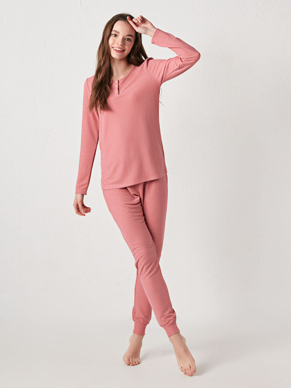 Pembe Bisiklet Yaka Düğme Detaylı Uzun Kollu Kadın Pijama Takımı-7