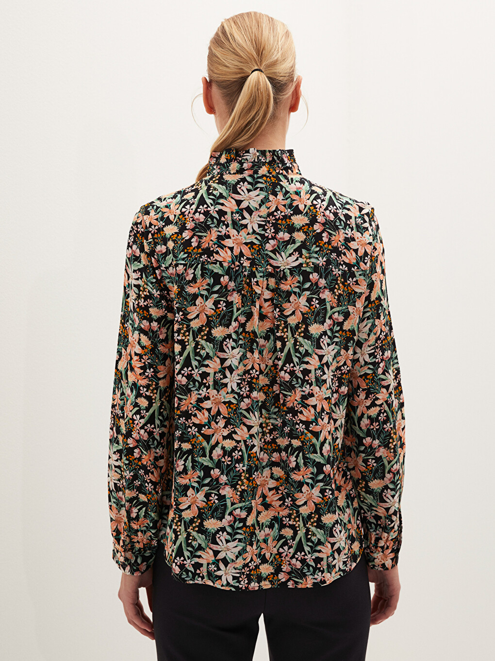 Chemise Femme à Col Volanté Imprimé Floral à Manches Longues en Viscose-3