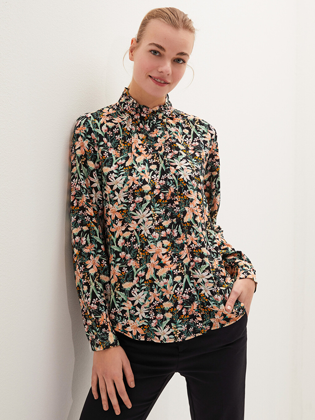 Chemise Femme à Col Volanté Imprimé Floral à Manches Longues en Viscose