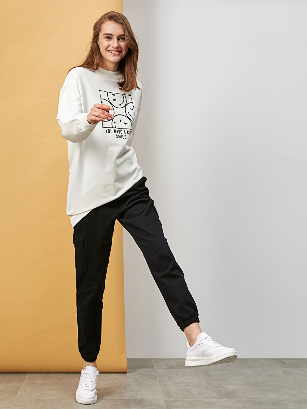 Siyah Beli Lastikli Rahat Kalıp Harem Kadın Pantolon-3