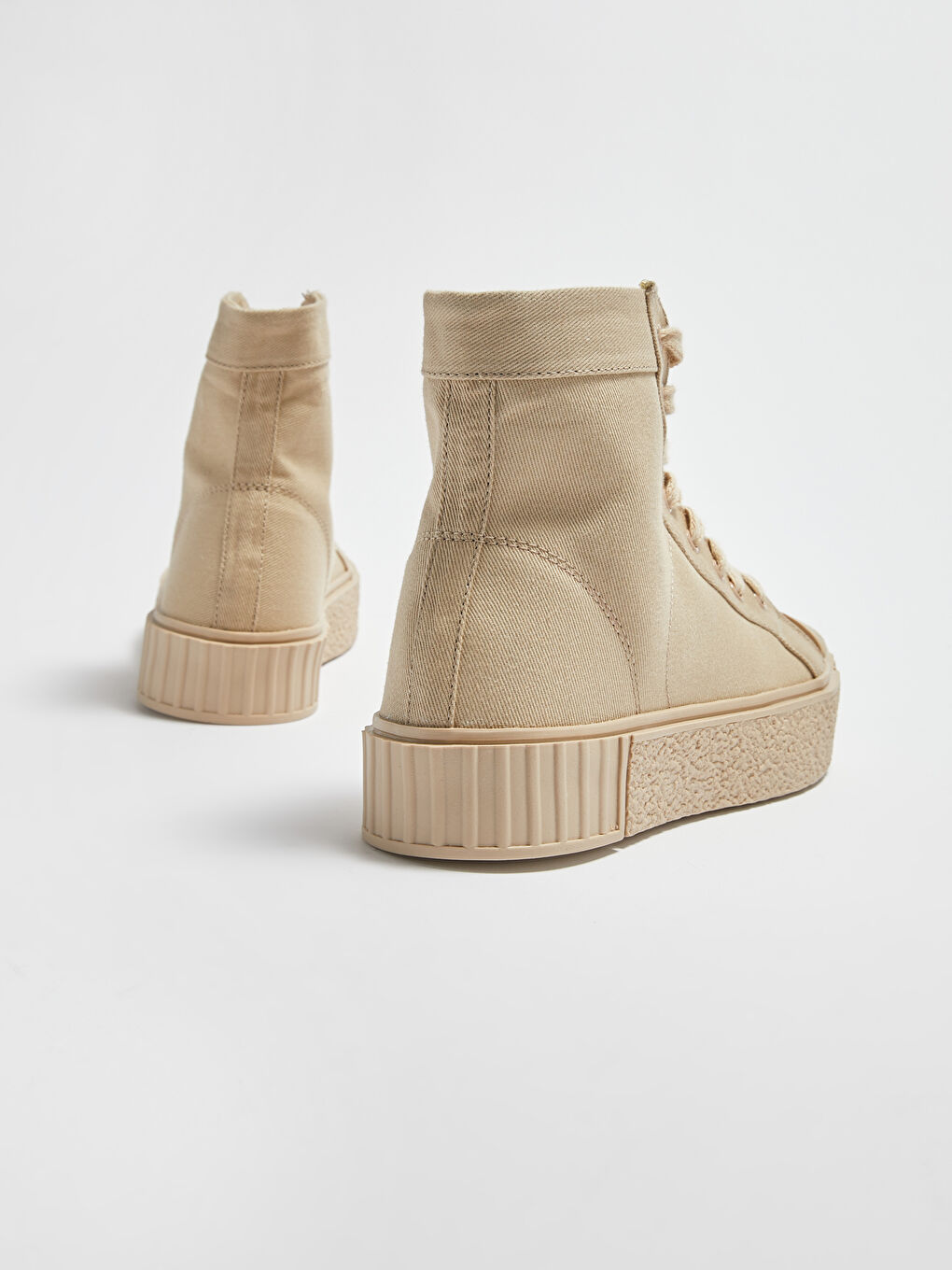 Женские Кроссовки На Шнуровке До Щиколотки-5