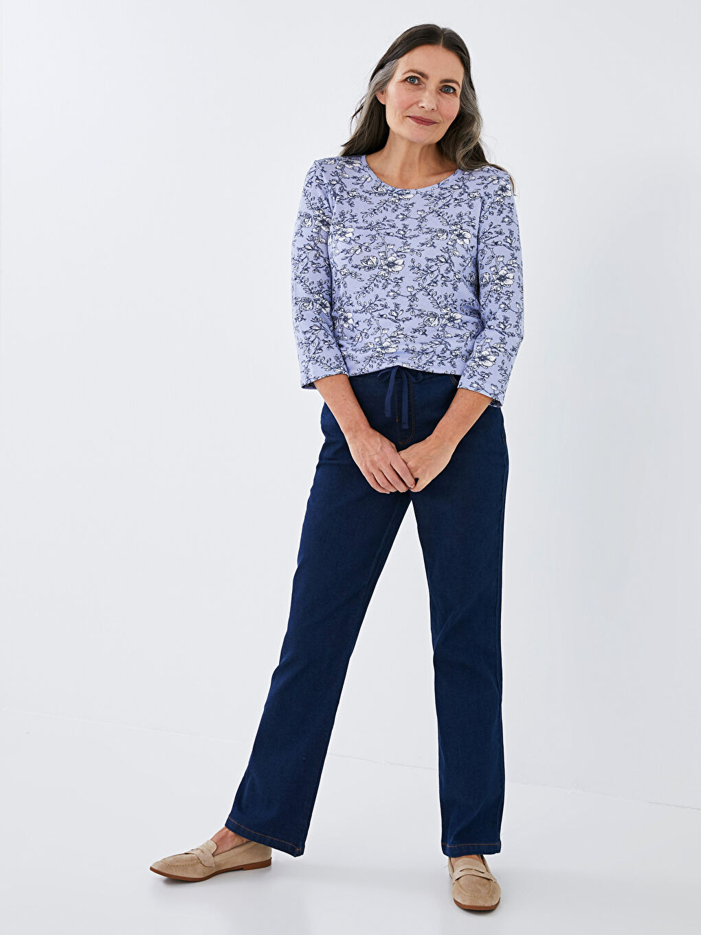 LCW Grace T-Shirt für Damen mit Blumenmuster und Rundhalsausschnitt -S1DB25Z8-LQQ