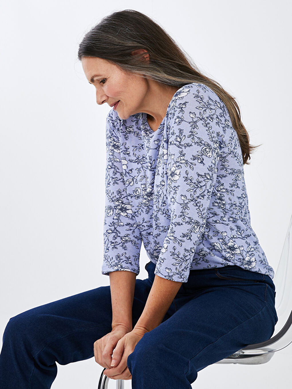 LCW Grace T-Shirt für Damen mit Blumenmuster und Rundhalsausschnitt -S1DB25Z8-LQQ