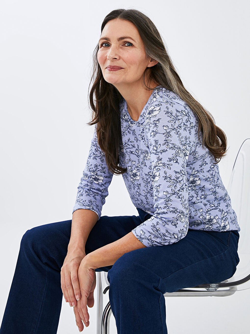 LCW Grace T-Shirt für Damen mit Blumenmuster und Rundhalsausschnitt -S1DB25Z8-LQQ