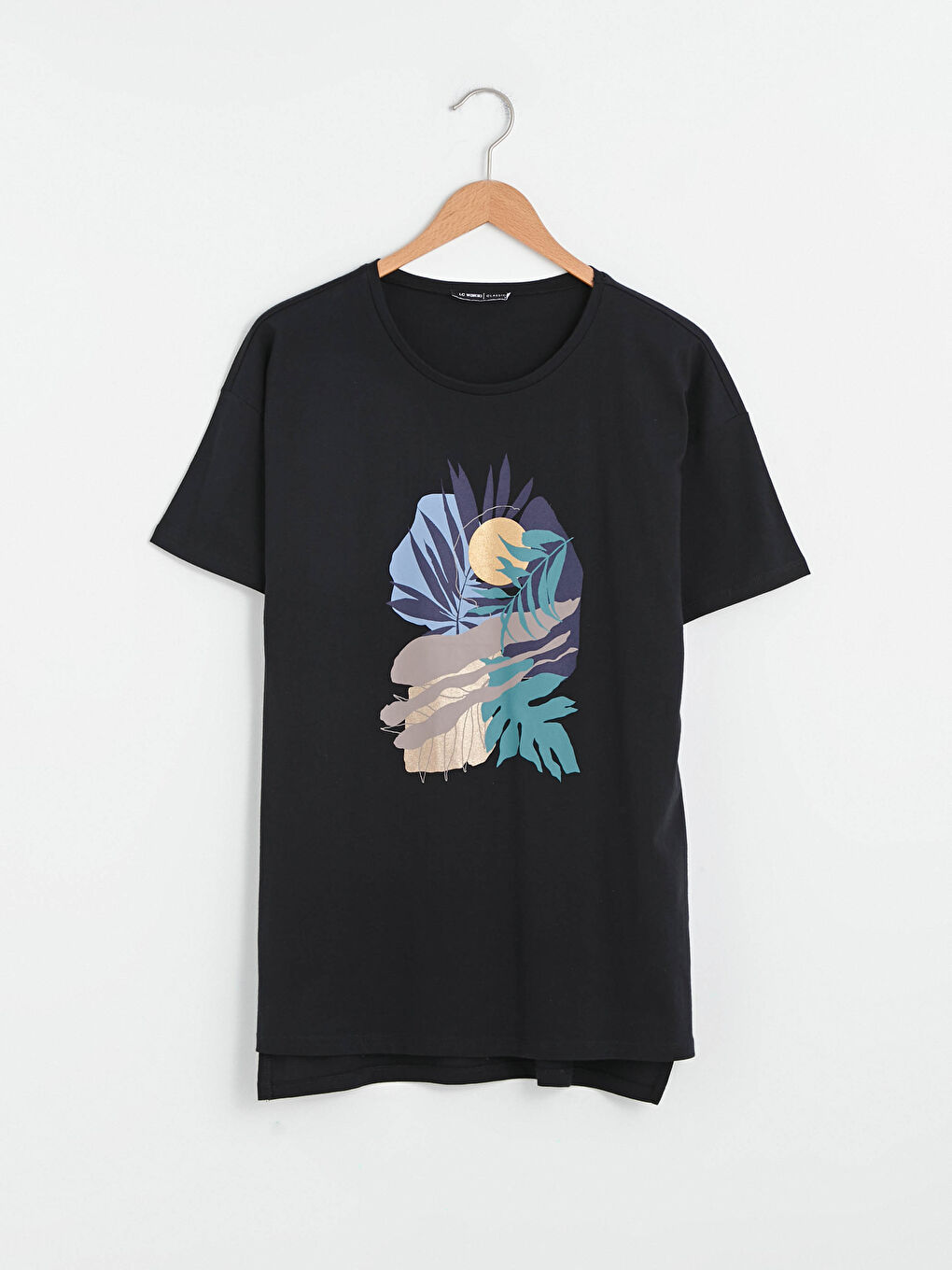 Siyah Bisiklet Yaka Baskılı Kısa Kollu Pamuklu Kadın Tişört-10