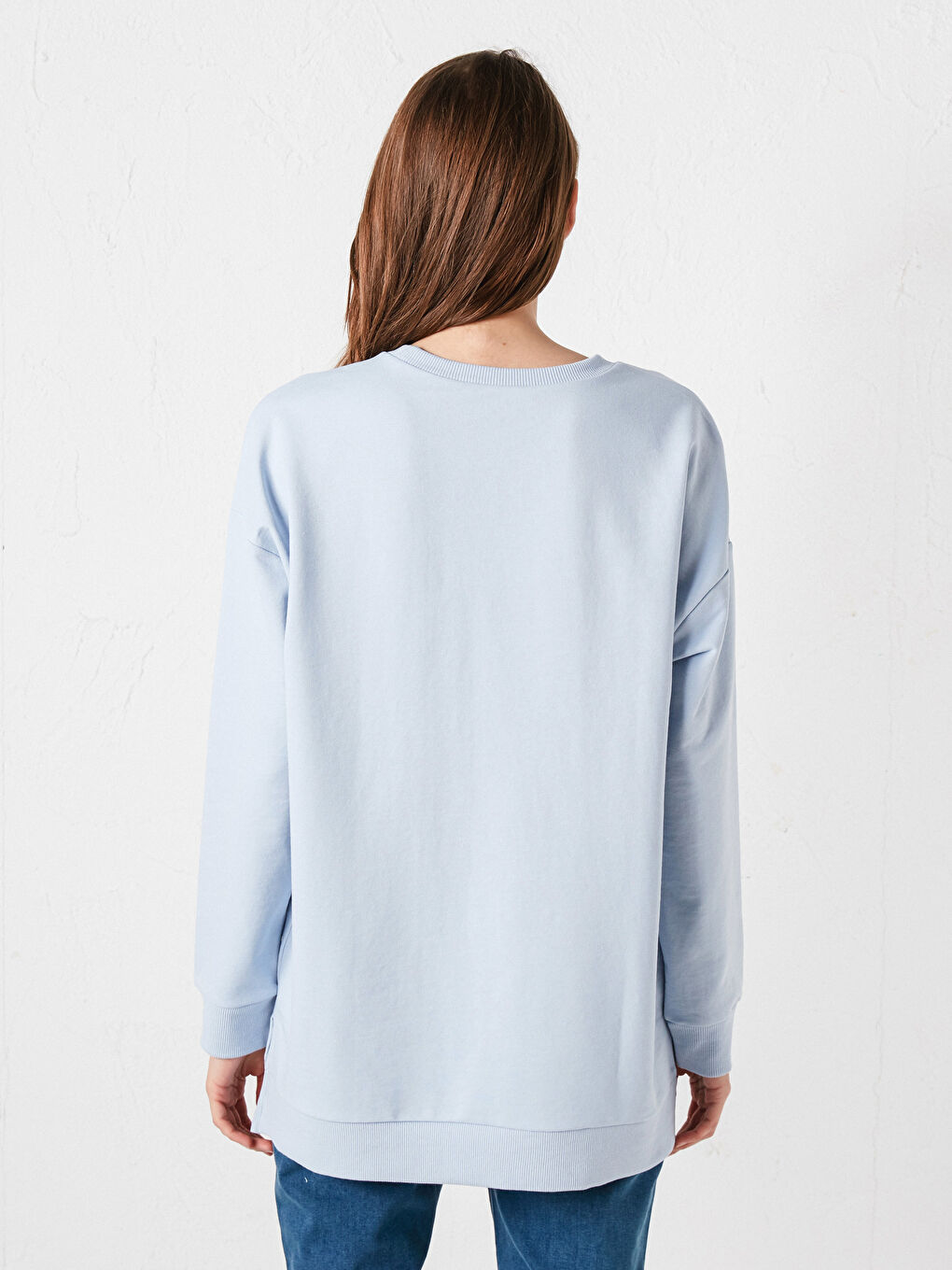 سويتشيرت نساء بكم طويل مطبوع بكول مدور-8