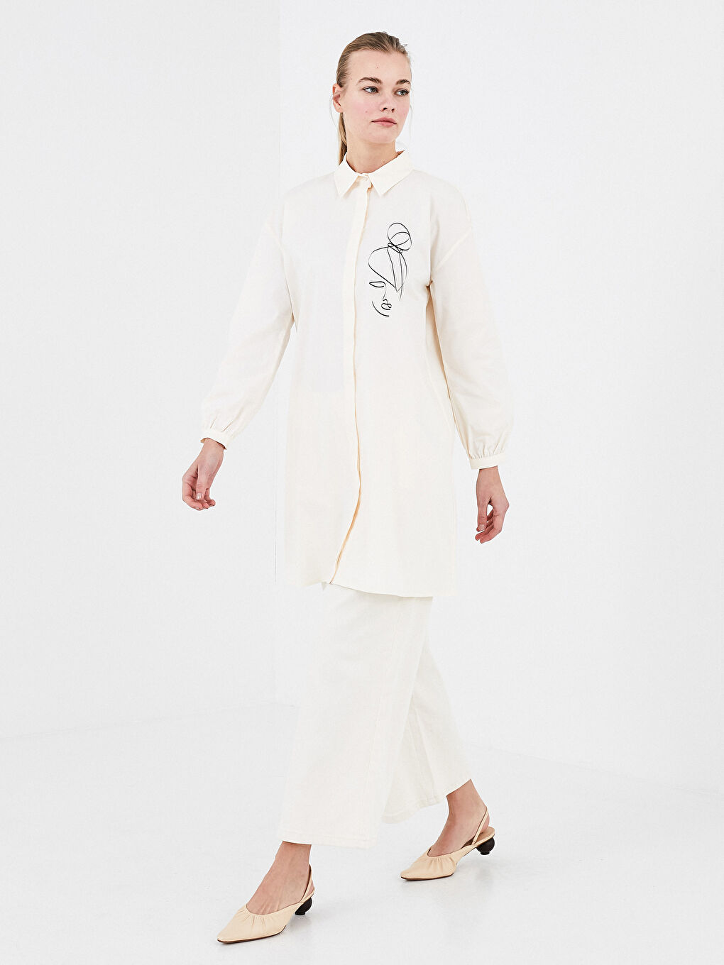 Bej Baskılı Uzun Kollu Oversize Poplin Kadın Gömlek Tunik-4