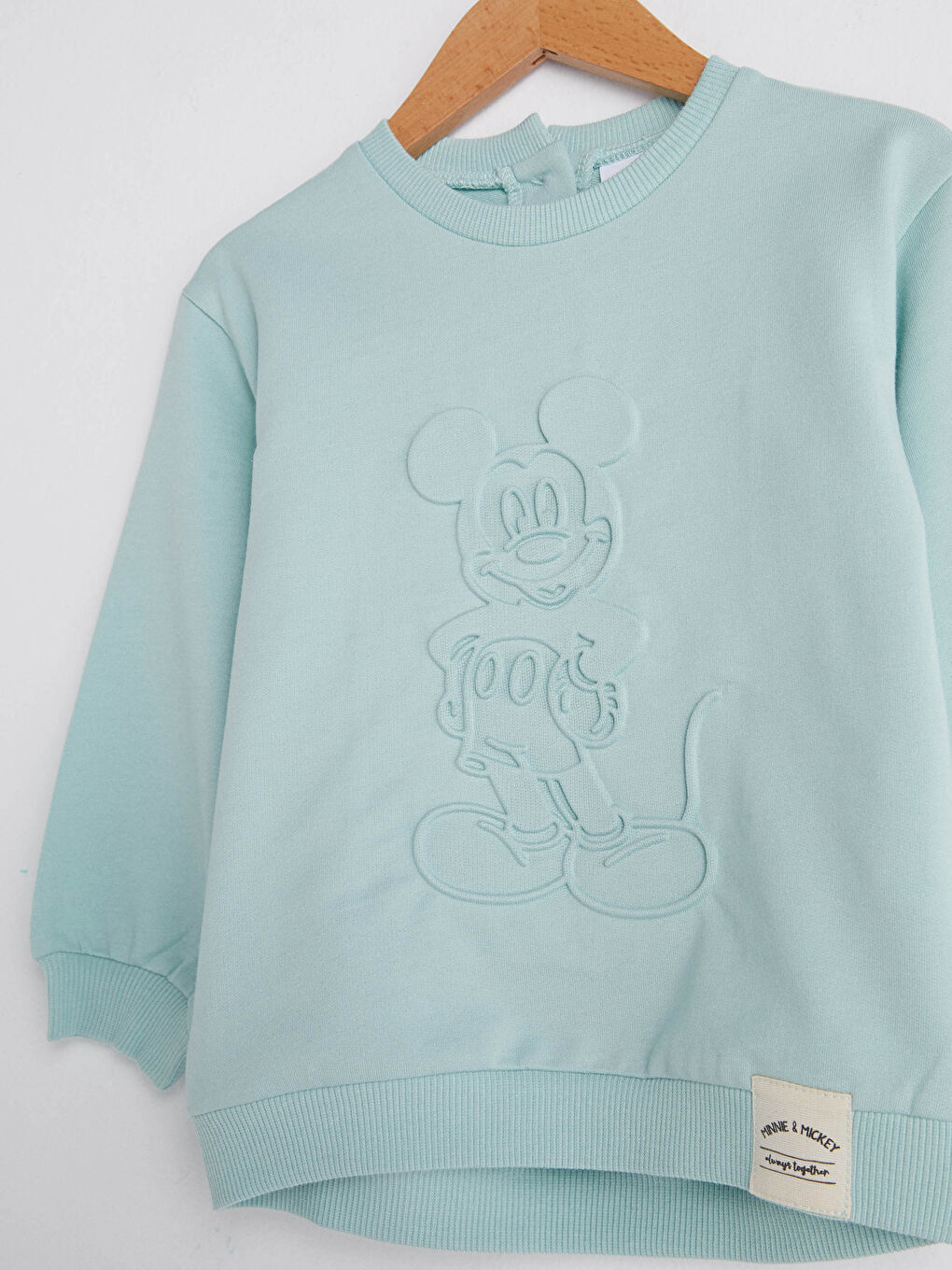 LCW baby Uçuk Su Mavisi Bisiklet Yaka Uzun Kollu Minnie Mouse Baskılı Kız Bebek Sweatshirt - 2