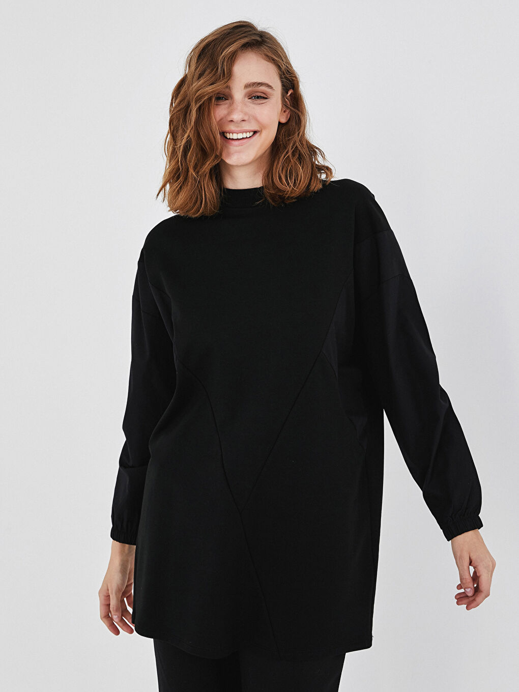 Siyah Bisiklet Yaka Oversize Kadın Sweatshirt Tunik