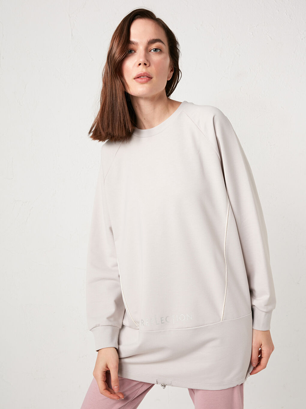 Gri Bisiklet Yaka Reflektör Baskılı Uzun Kollu Kadın Sweatshirt Tunik-5