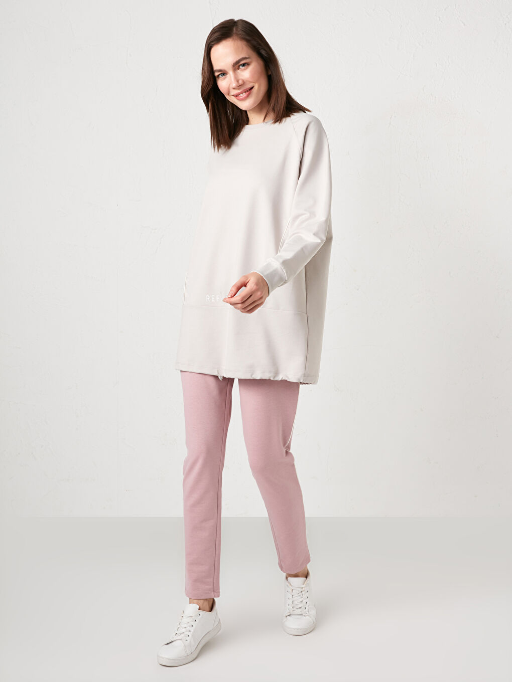 Gri Bisiklet Yaka Reflektör Baskılı Uzun Kollu Kadın Sweatshirt Tunik-6