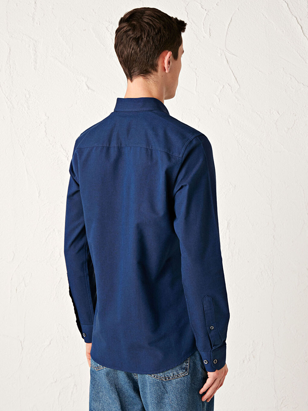 LCWAIKIKI Basic Slim Fit Uzun Kollu Oxford Gömlek -S1DD27Z8-CYL