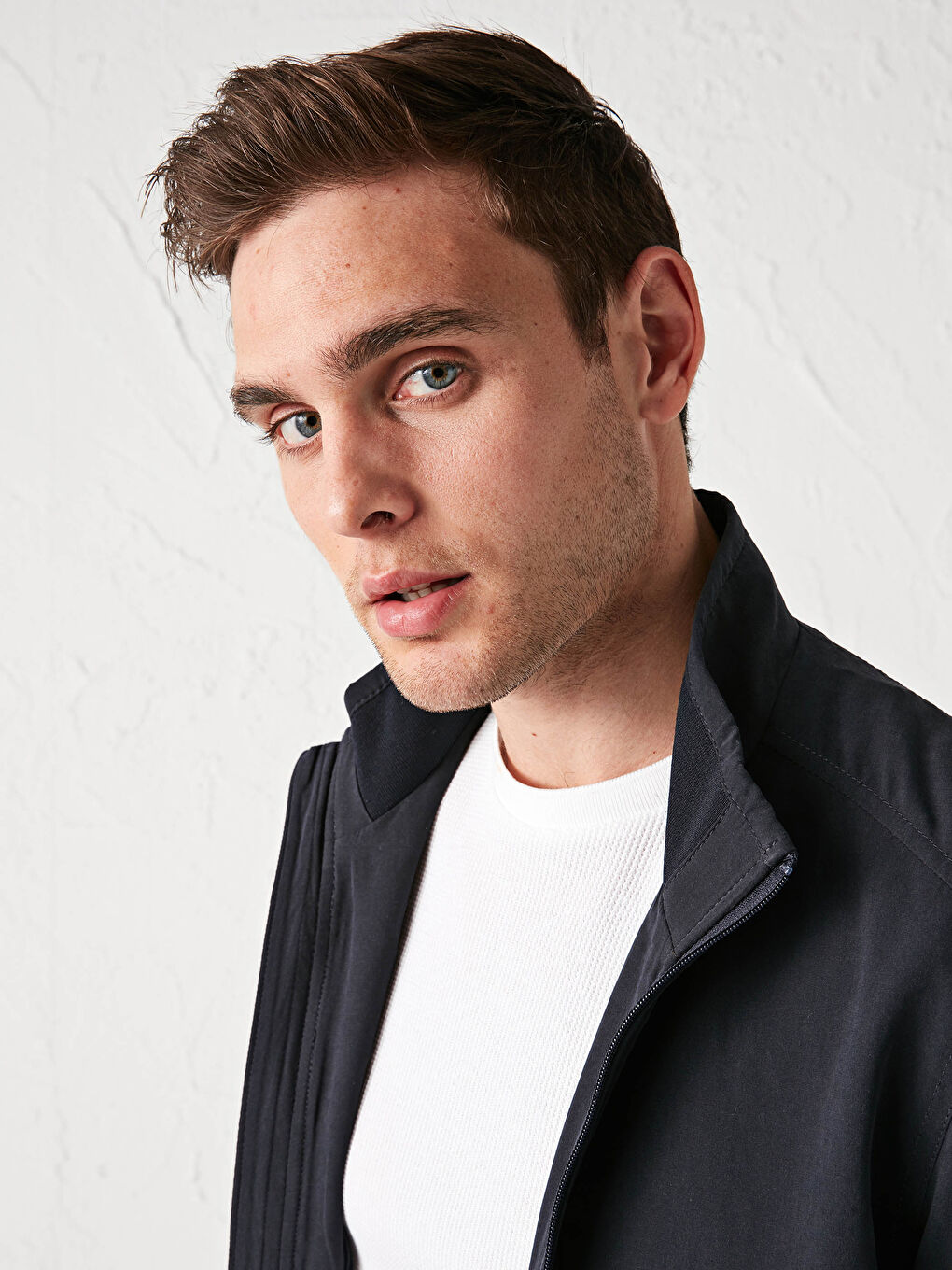 Vertical Collar Bomber Thin Men's Coat-1