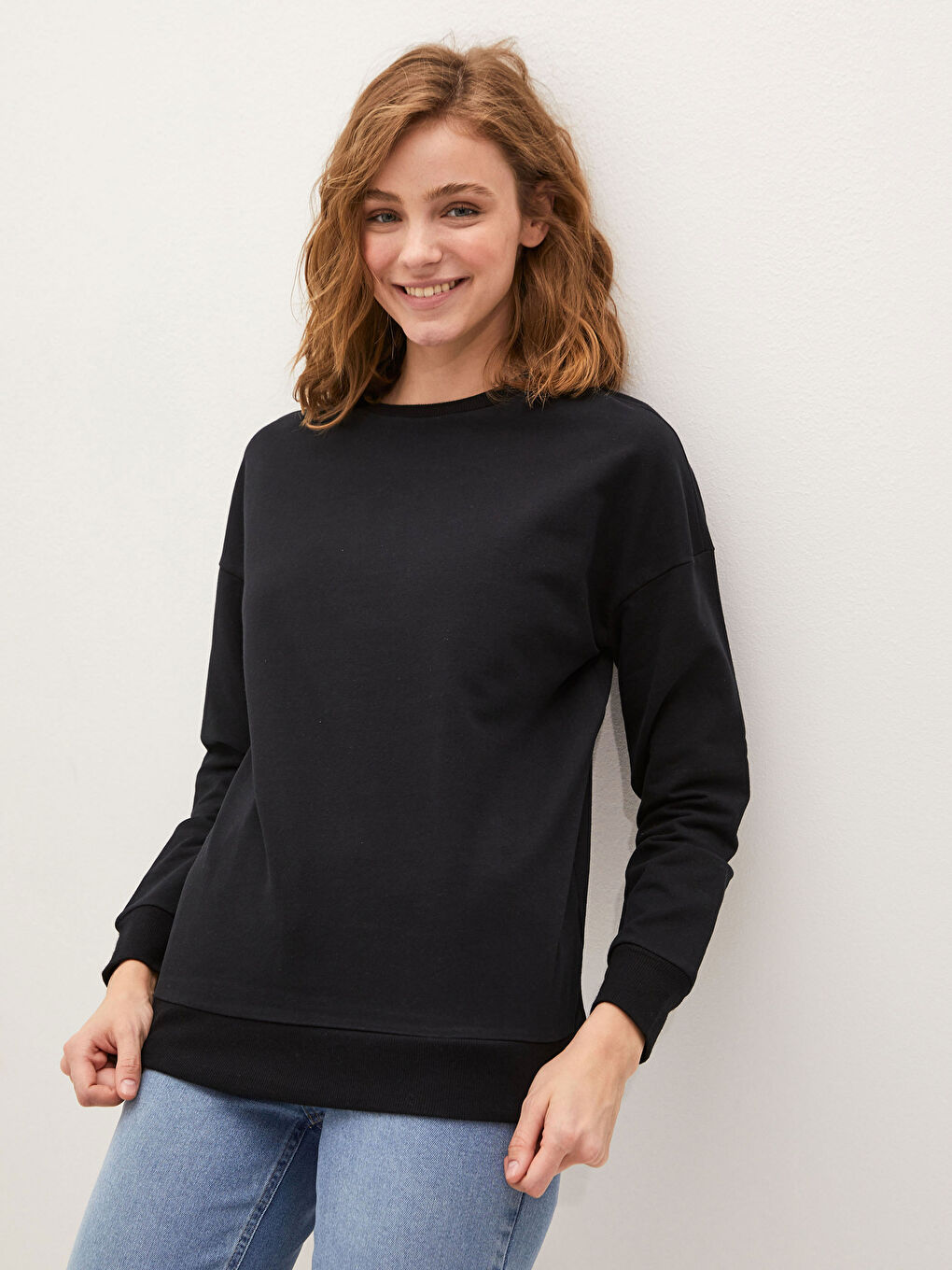 Siyah Bisiklet Yaka Basic Uzun Kollu Pamuklu Kadın Sweatshirt-9