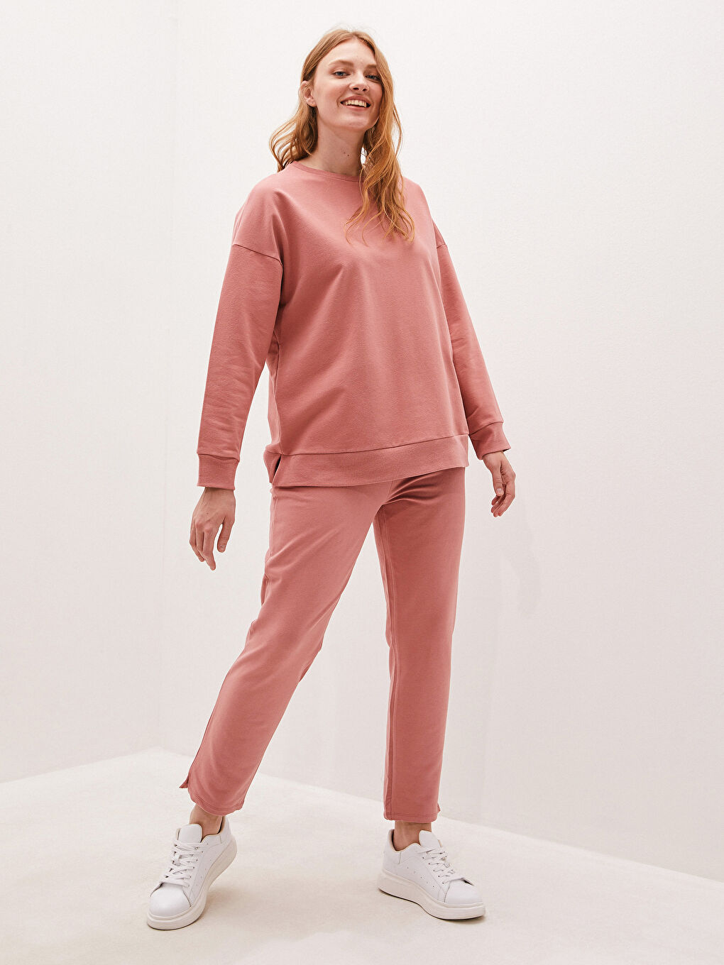 Pembe Bisiklet Yaka Basic Uzun Kollu Pamuklu Kadın Sweatshirt-3