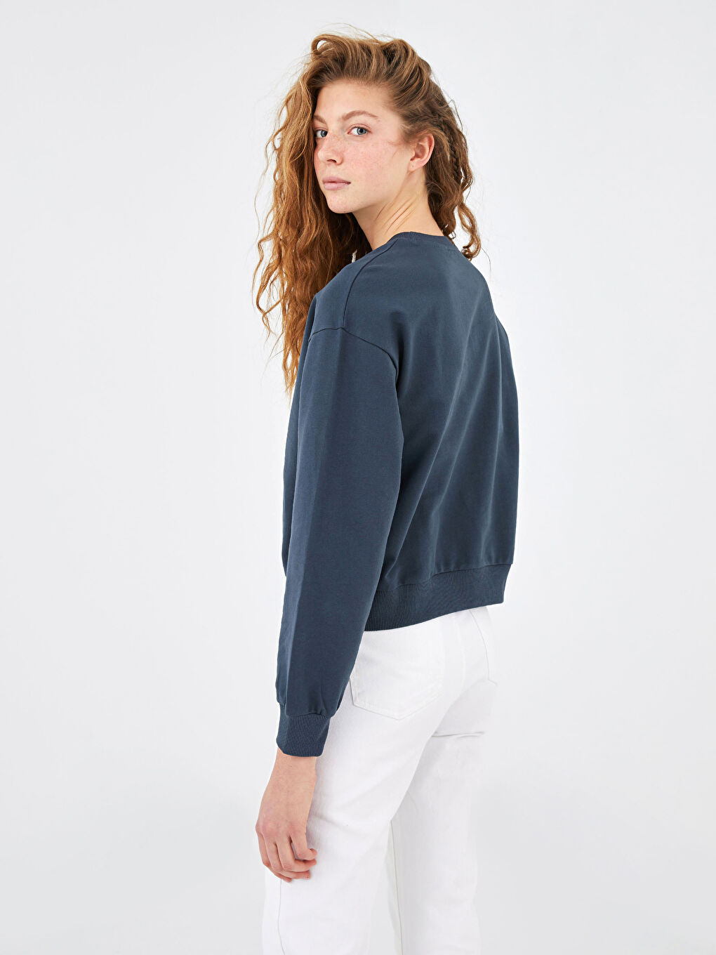 Antrasit Bisiklet Yaka Flints Stones Baskılı Uzun Kollu Pamuklu Kadın Sweatshirt-4