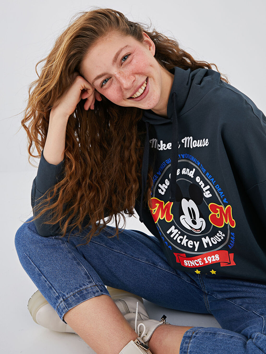 Antrasit Mickey Mouse Baskılı Uzun Kollu Oversize Kadın Hoodie-1