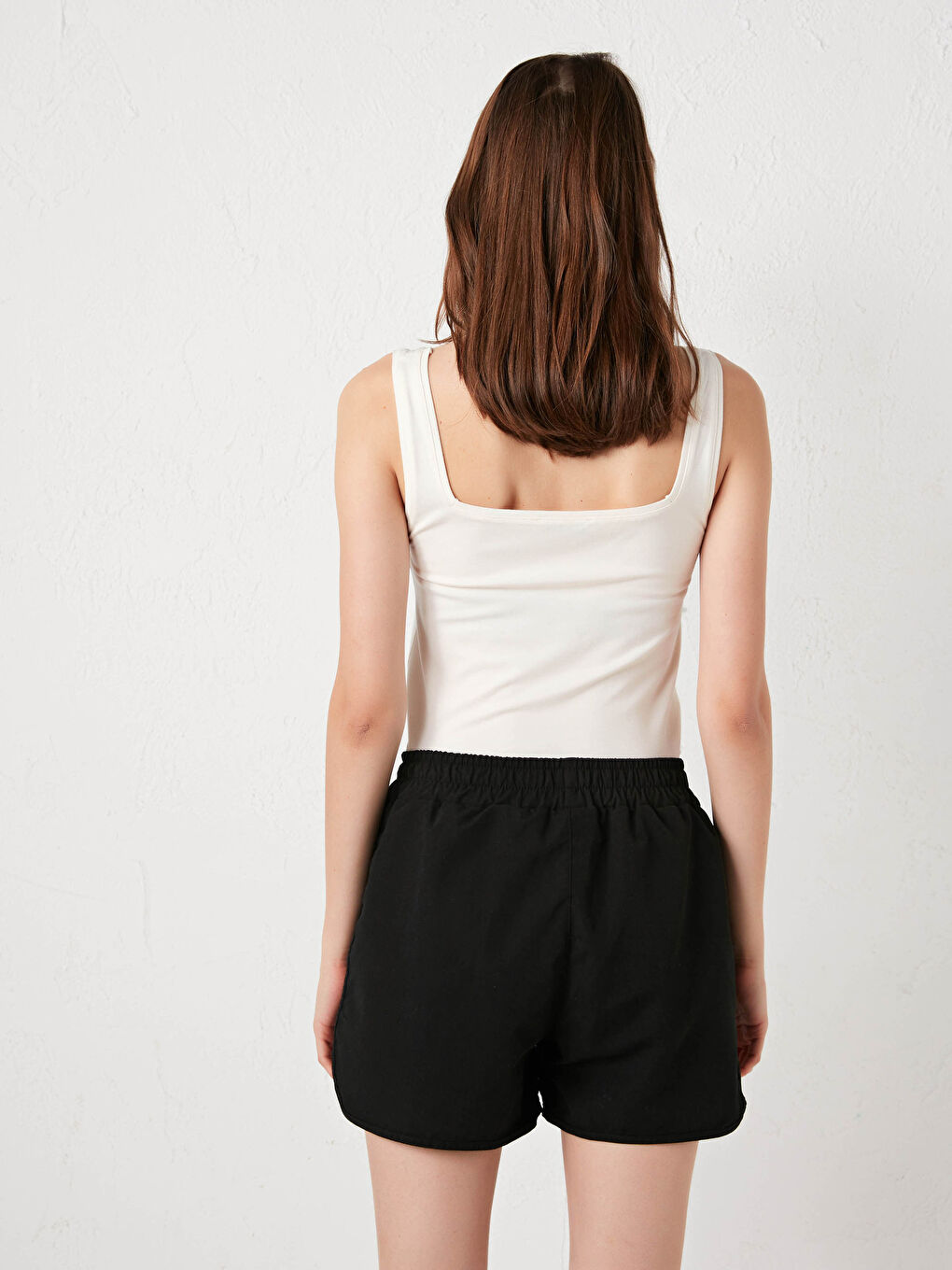 Шорты Женские Поплиновые Однотонные На Резинке-4