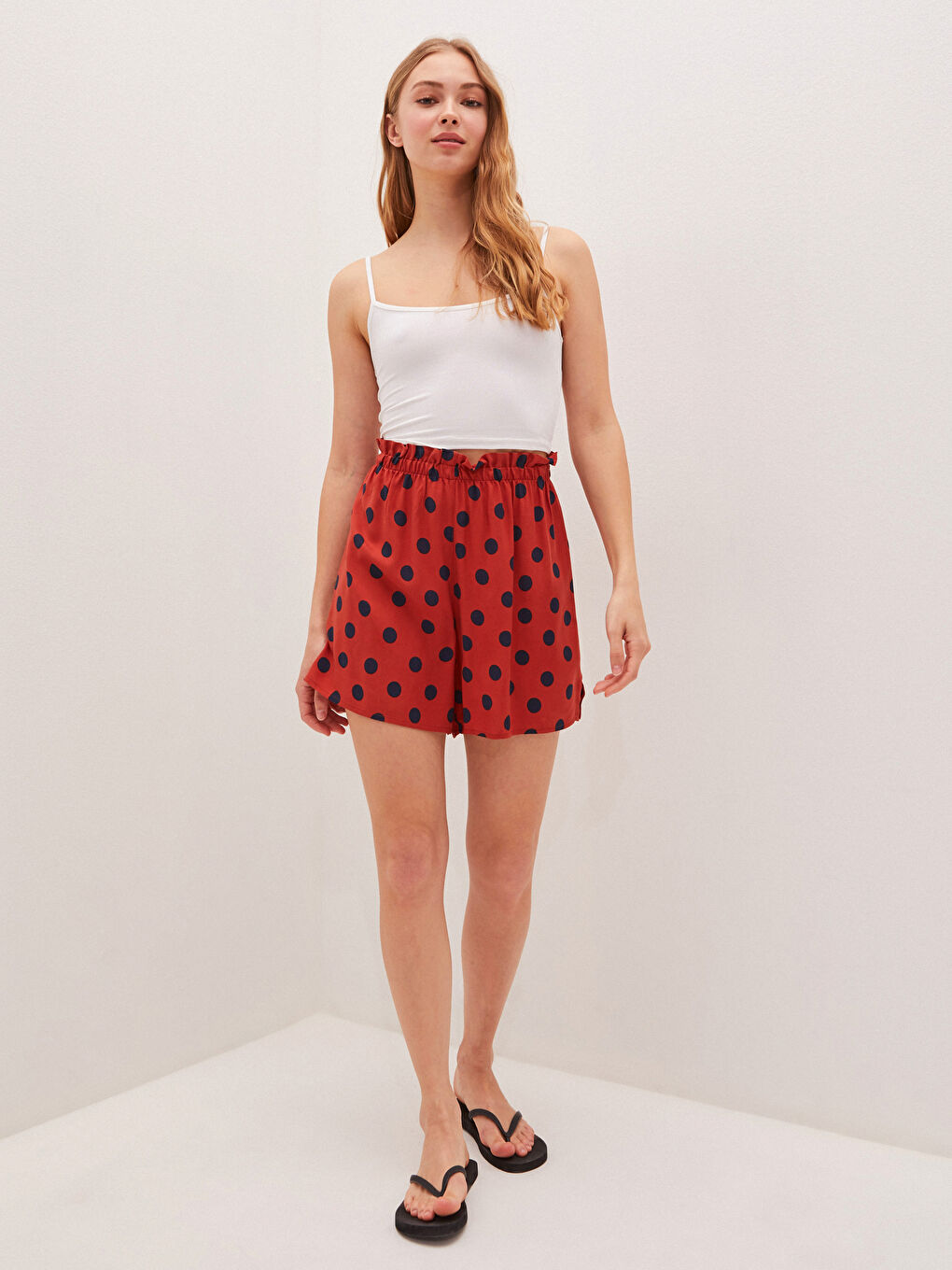 Shorts Pour Femmes À Taille Élastique En Voile À Pois-1